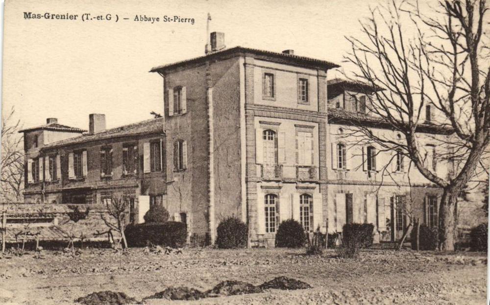 El pabellón-torre en una tarjeta postal antigua