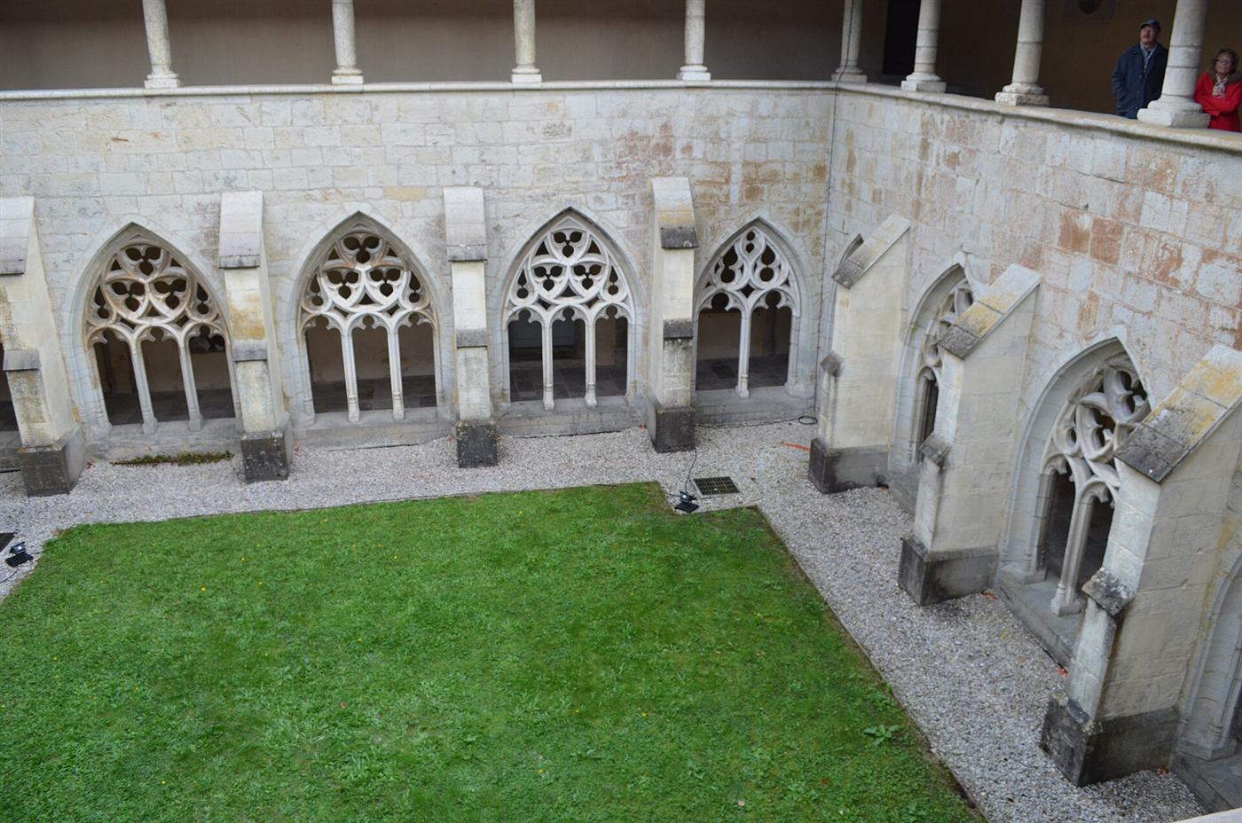 Heutige Aufnahme: Abbaye Notre-Dame d’Ambronay