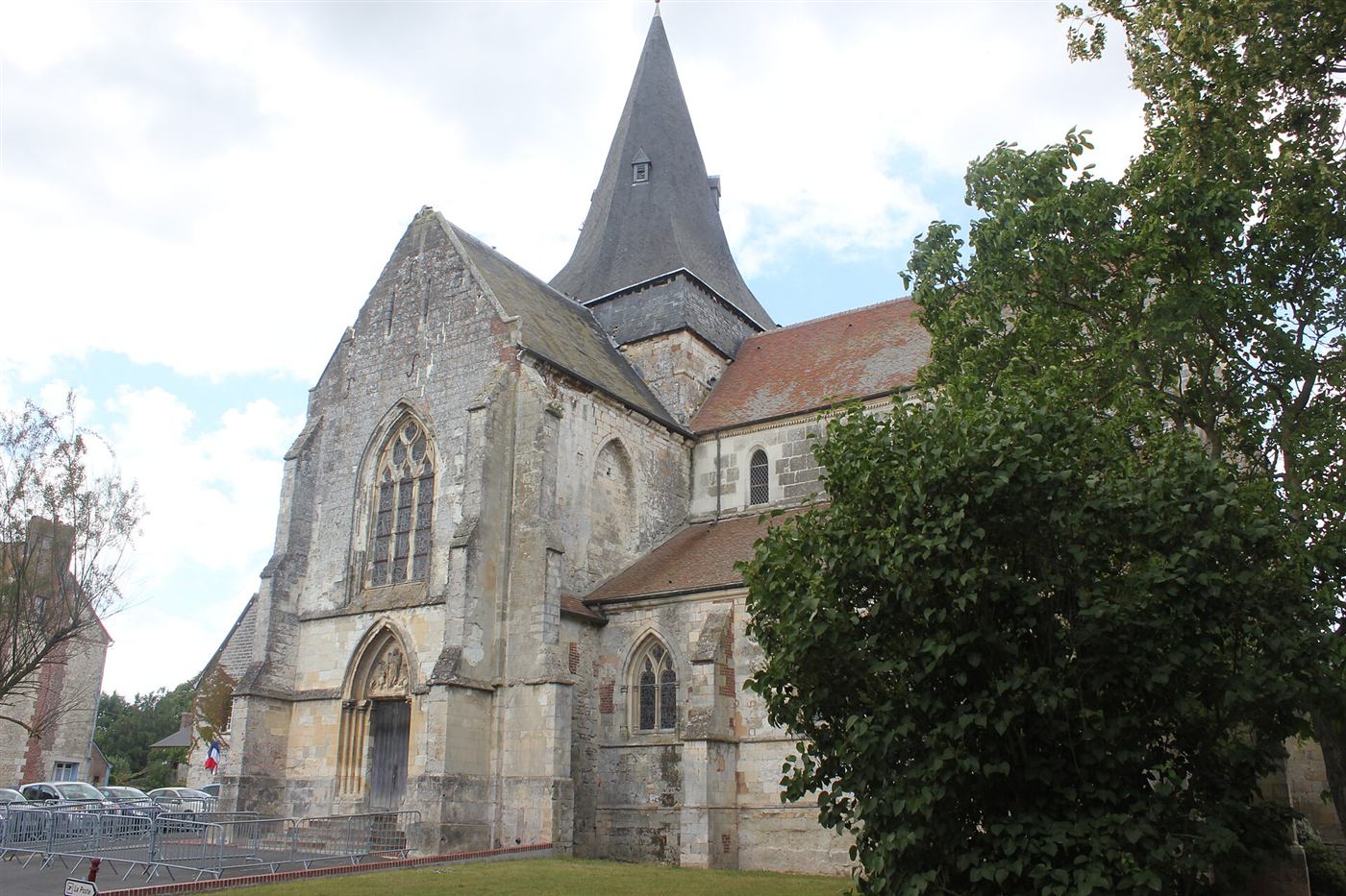 Heutige Aufnahme: Prieuré Notre-Dame de Beaumont-en-Auge