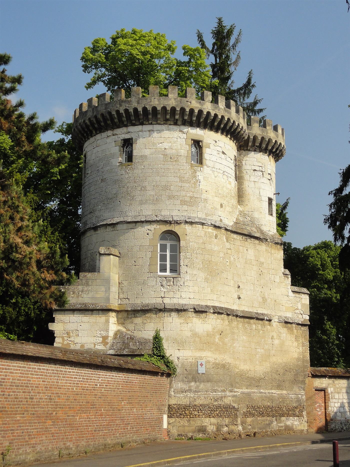 Heutige Aufnahme: Abbaye Saint-Lucien de Beauvais