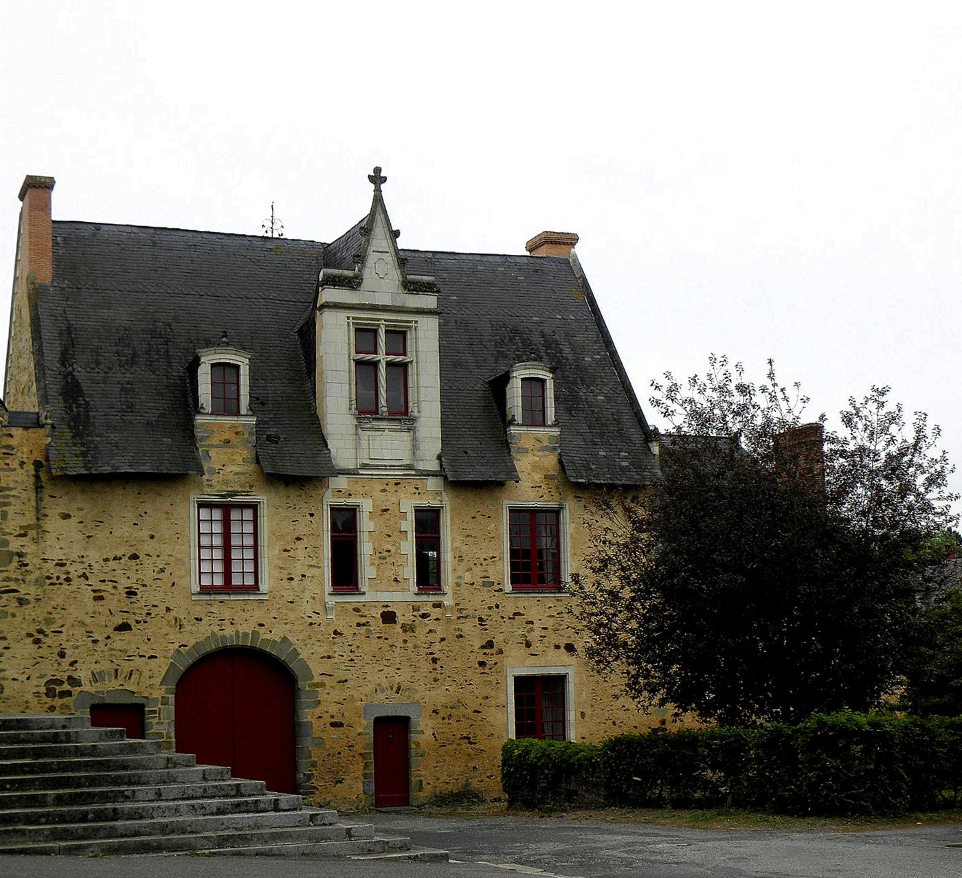 Heutige Aufnahme: Prieuré Saint-Clément de Craon