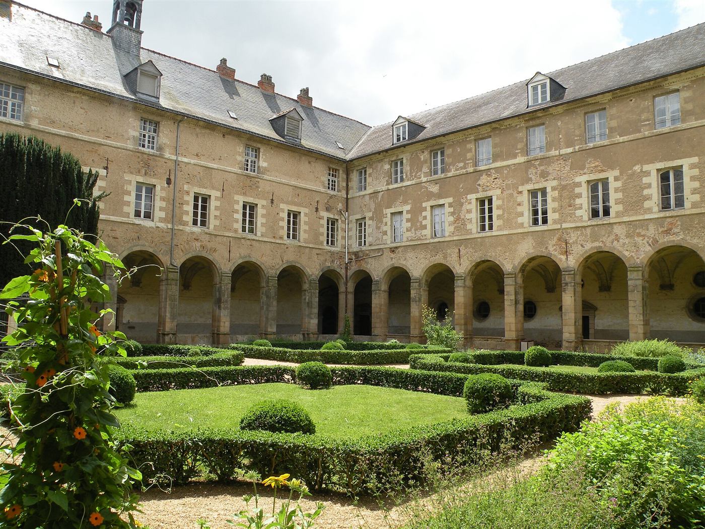 Heutige Aufnahme: Abbaye Saint-Sauveur de Redon