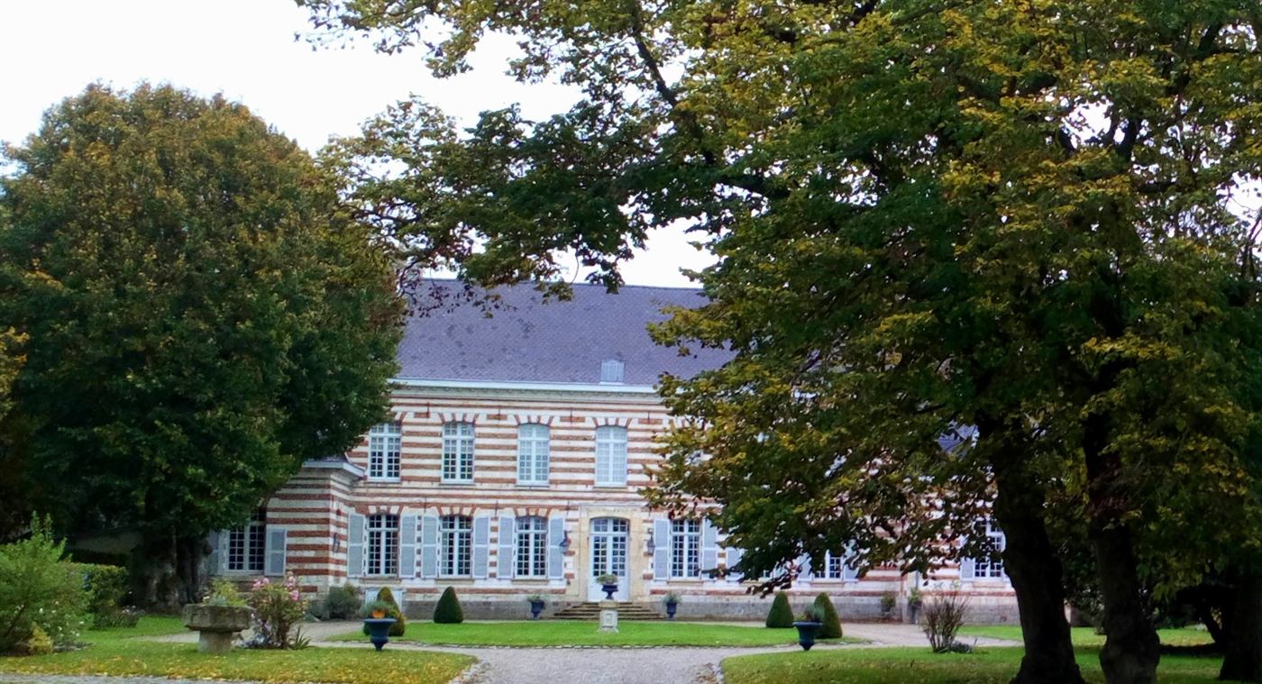 Heutige Aufnahme: Abbaye Saint-Fuscien-aux-Bois