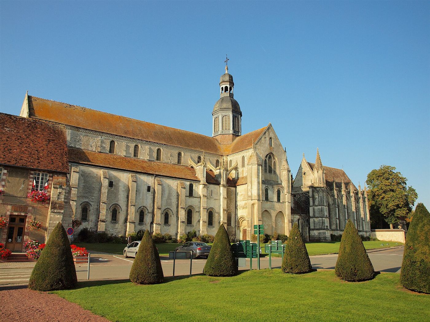Heutige Aufnahme: Abbaye Saint-Germer de Flay