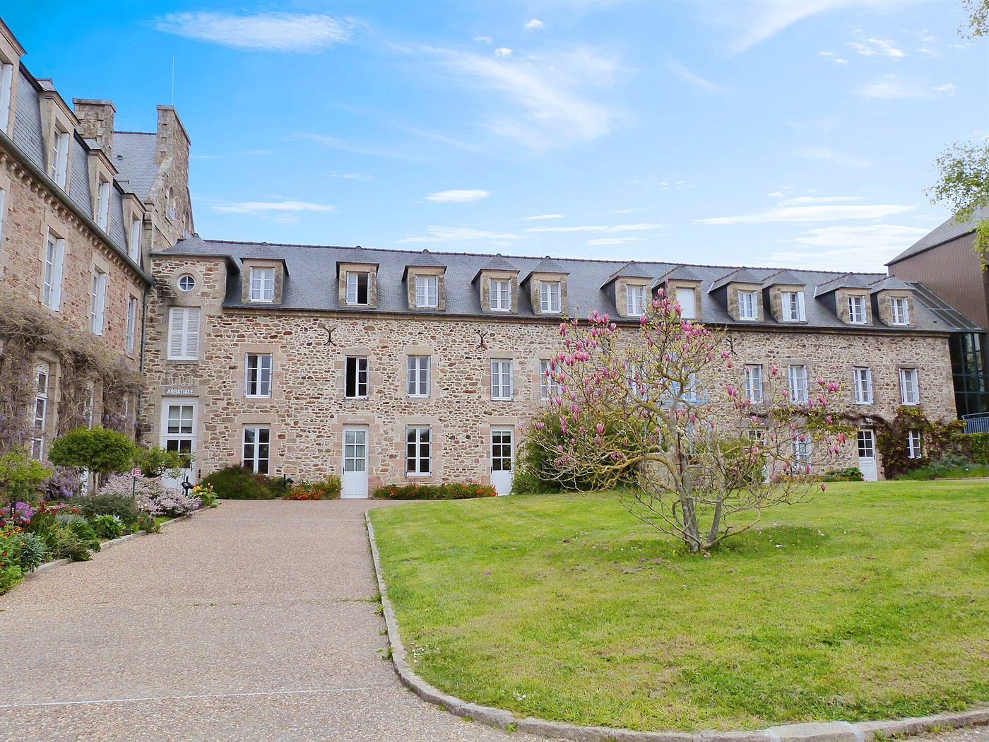 Heutige Aufnahme: Abbaye Saint-Jacut