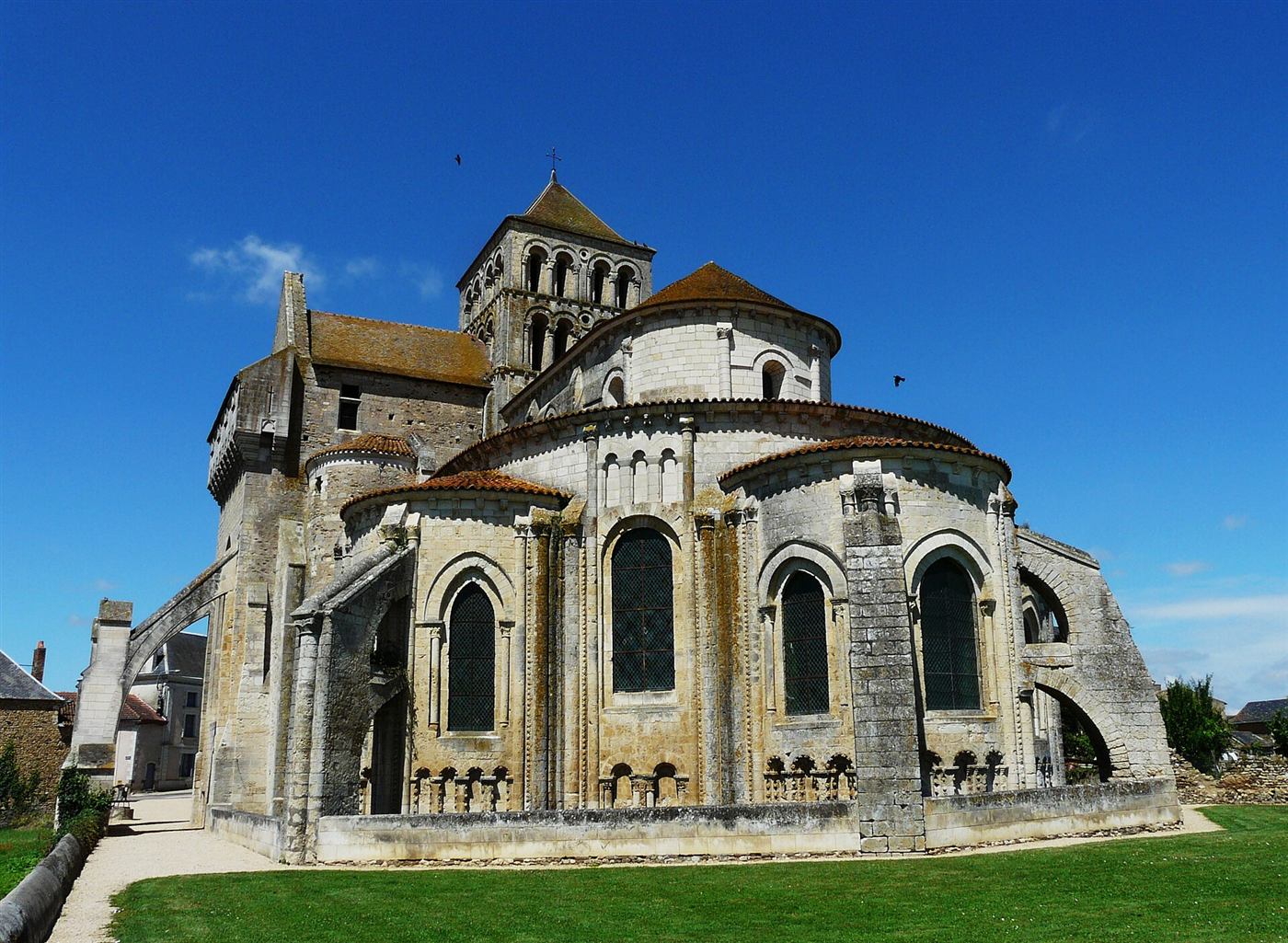 Heutige Aufnahme: Abbaye de Saint-Jouin-de-Marnes