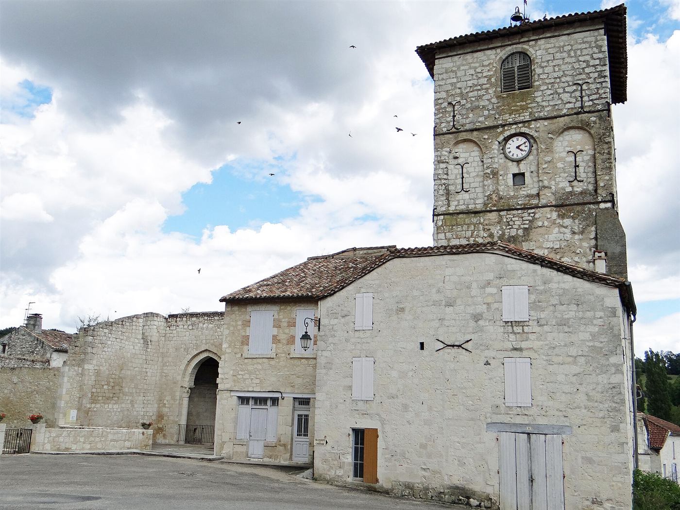Heutige Aufnahme: Abbaye de Saint-Maurin