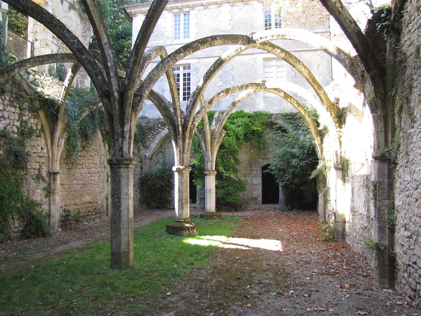 Heutige Aufnahme: Abbaye de Saint-Michel-en-l’Herm