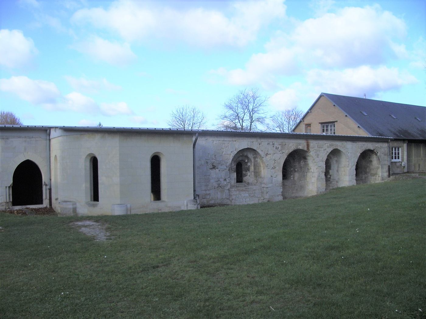 Heutige Aufnahme: Abbaye Saint-Médard de Soissons